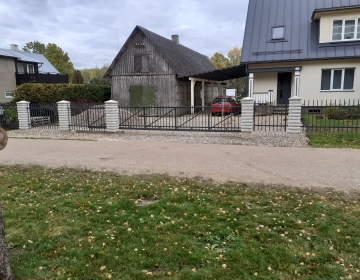 Sliding gate